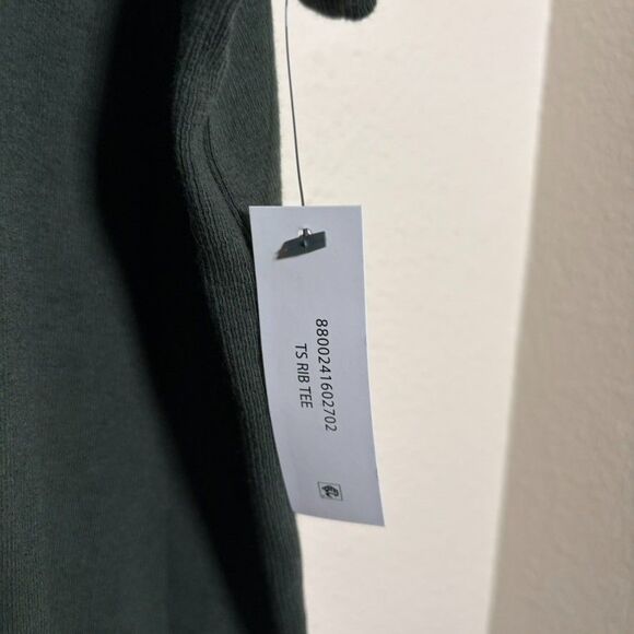 Terra & Sky Blouse Women's 2X V-Neck Popover Henley Short Sleeve Green Rib NWT - Picture 4 of 9